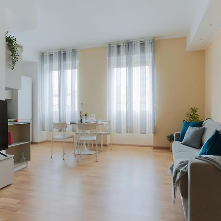 The Best Rent - Bright One-Bedroom Apartment In Corso Vittorio Emanuele II 米兰 外观 照片