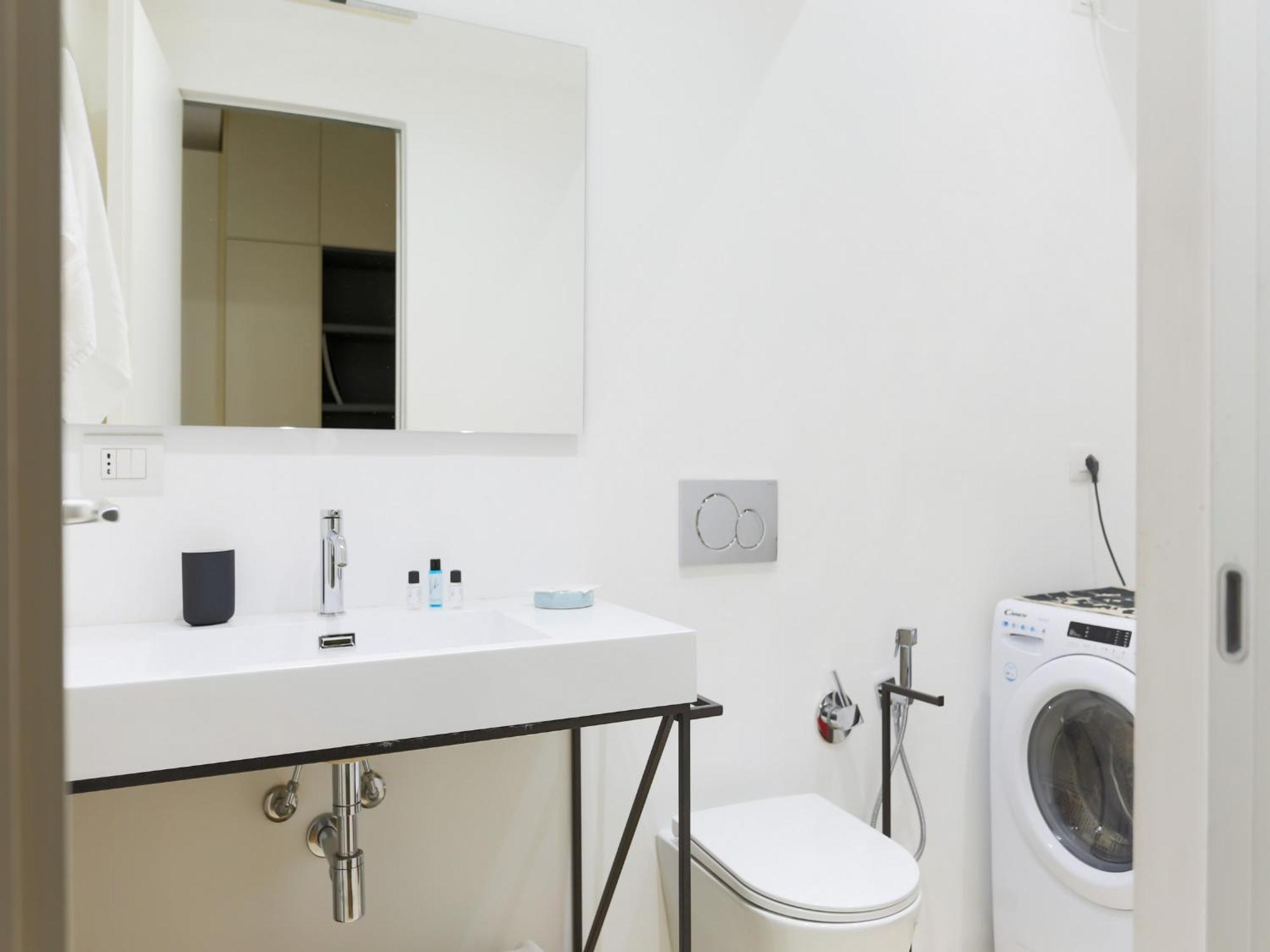 The Best Rent - Bright One-Bedroom Apartment In Corso Vittorio Emanuele II 米兰 外观 照片